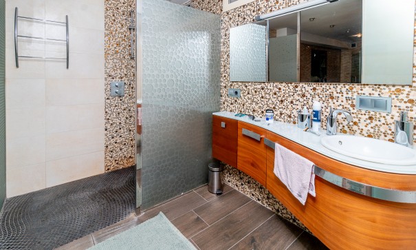 Sprzedaż - Willa wolnostojąca -
La Mata