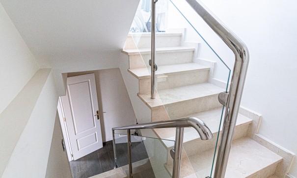 Sprzedaż - Willa wolnostojąca -
La Mata