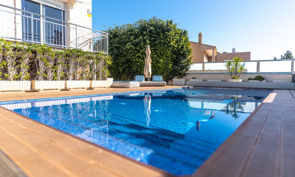 Sprzedaż - Willa wolnostojąca -
La Mata