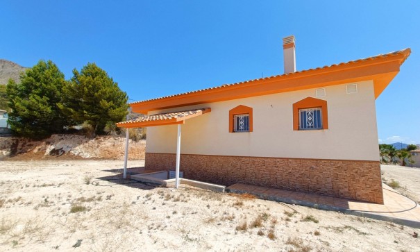 Nybyggd - Fristående villa -
Macisvenda