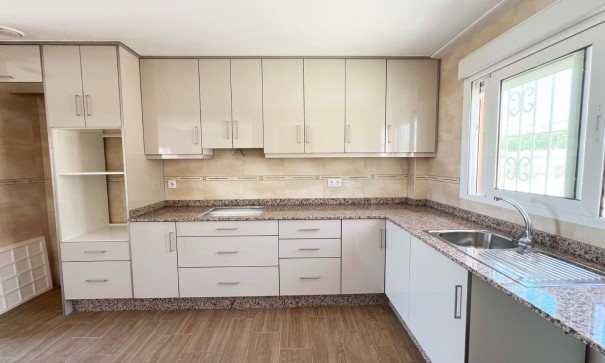 Nybyggd - Fristående villa -
Macisvenda