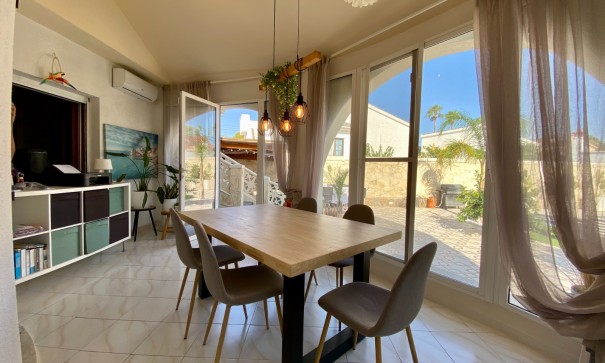 Herverkoop - Vrijstaande Villa -
Ciudad Quesada - Rojales - Ciudad Quesada