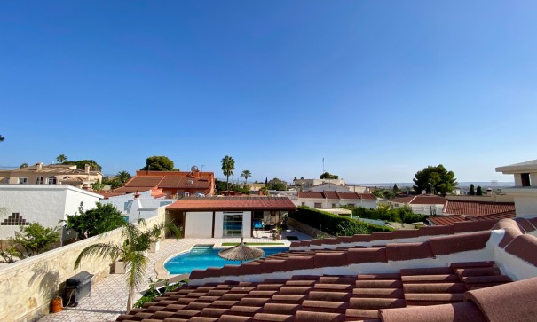 Herverkoop - Vrijstaande Villa -
Ciudad Quesada - Rojales - Ciudad Quesada