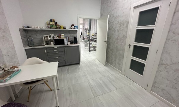 Resale - Kommerziell -
La Zenia