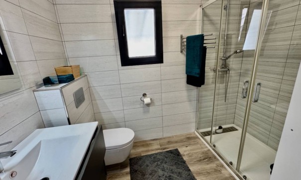 Herverkoop - Vrijstaande Villa -
Punta Prima