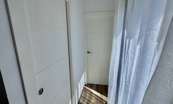 Herverkoop - Vrijstaande Villa -
Punta Prima