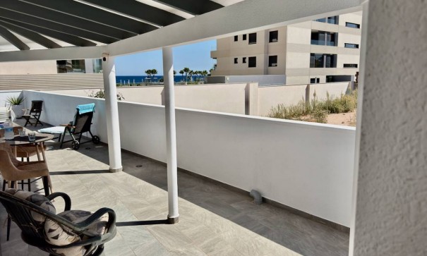 Herverkoop - Vrijstaande Villa -
Punta Prima