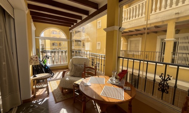 Herverkoop - Apartement Flat -
Algorfa