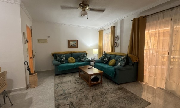 Herverkoop - Apartement Flat -
Algorfa