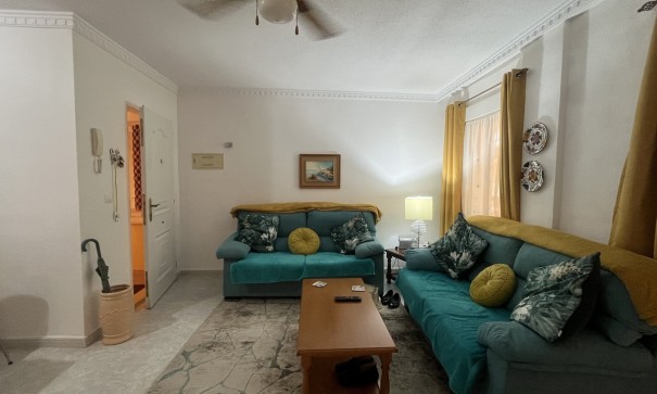 Herverkoop - Apartement Flat -
Algorfa