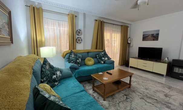 Herverkoop - Apartement Flat -
Algorfa