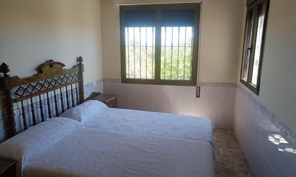 Sale - Villa -
Orihuela - MONTEPINAR-LA MATANZA