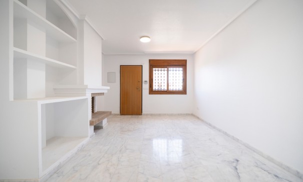 Sale - Semi Detached Villa -
San Miguel de Salinas - San Miguel