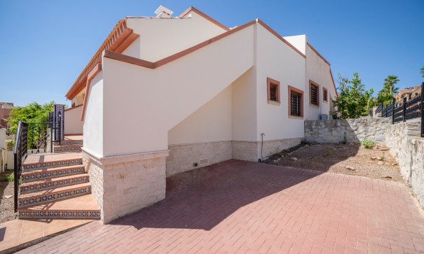 Sale - Semi Detached Villa -
San Miguel de Salinas - San Miguel