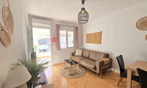 Sale - Apartment Flat -
Torrevieja - El limonar