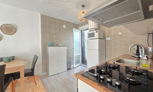 Sale - Apartment Flat -
Torrevieja - El limonar