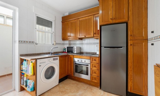 Sale - Apartment Flat -
Torrevieja - Nueva Torrevieja