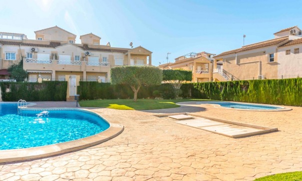 Sale - Apartment Flat -
Torrevieja - Nueva Torrevieja