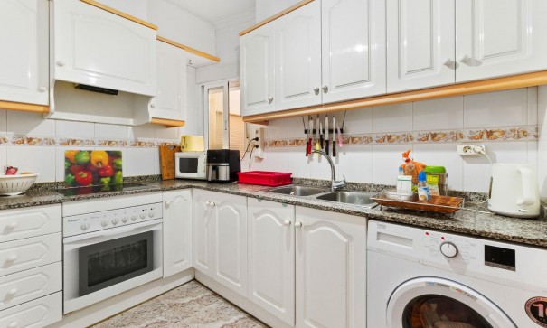 Återförsäljning - Lägenhet lägenhet -
Torrevieja - Centro