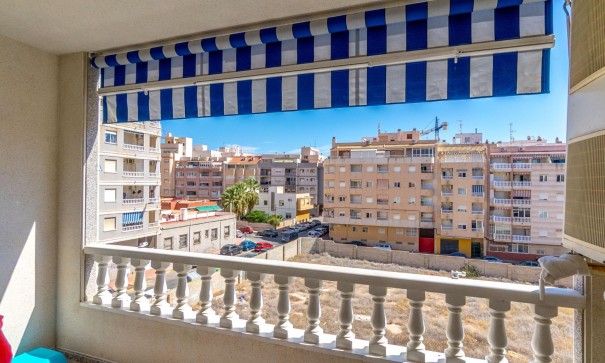 Återförsäljning - Lägenhet lägenhet -
Torrevieja - Centro