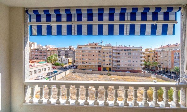 Återförsäljning - Lägenhet lägenhet -
Torrevieja - Centro