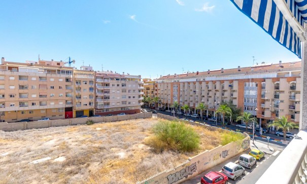 Återförsäljning - Lägenhet lägenhet -
Torrevieja - Centro