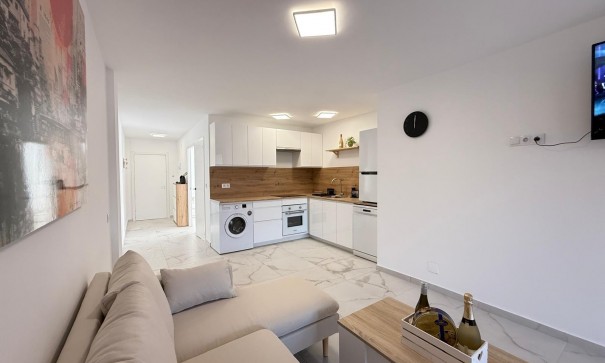 Sale - Apartment Flat -
Torrevieja - Acequion