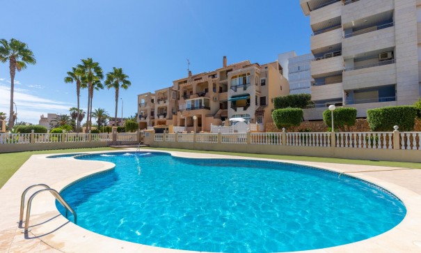 Sale - Detached Villa -
Torrevieja - Torreblanca