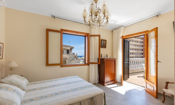 Sale - Detached Villa -
Torrevieja - Torreblanca