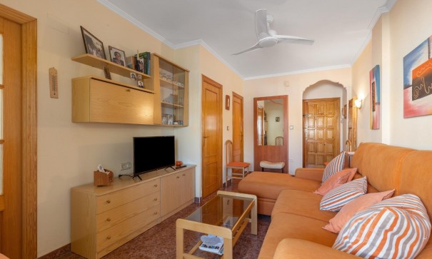Sale - Apartment Flat -
Torrevieja - Playa de los locos
