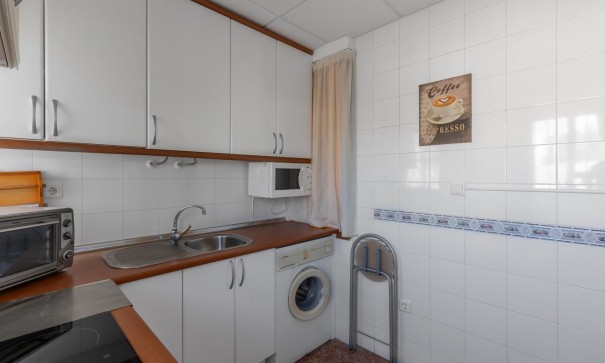 Sale - Apartment Flat -
Torrevieja - Playa de los locos