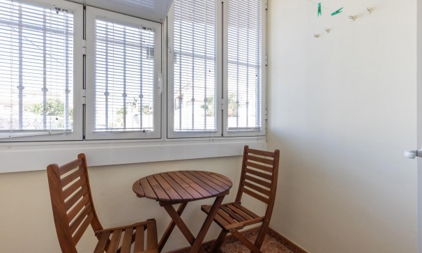 Sale - Apartment Flat -
Torrevieja - Playa de los locos