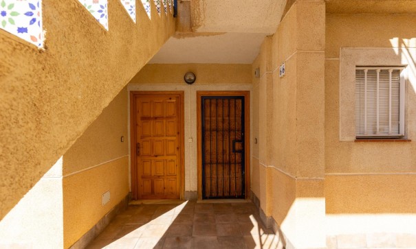 Sale - Apartment Flat -
Torrevieja - Playa de los locos