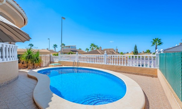 Resale - Freistehende Villa -
Rojales - Benimar 2