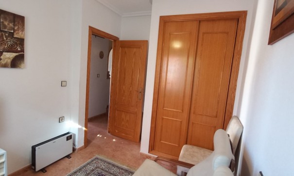 Venta - Villa adosada -
Los Montesinos - La Herada