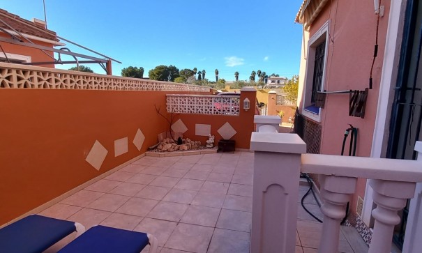 Venta - Villa adosada -
Los Montesinos - La Herada