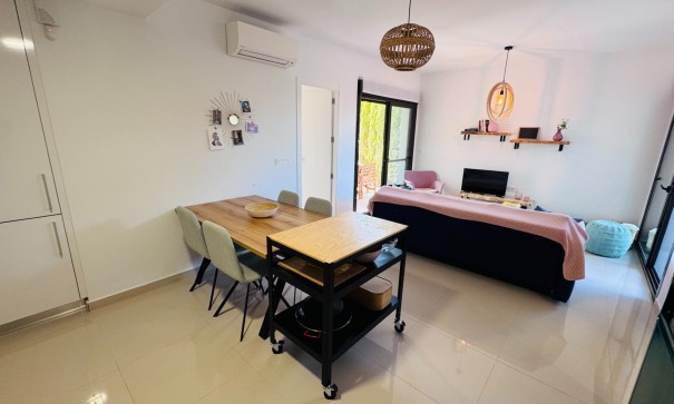 Herverkoop - Apartement Flat -
Algorfa