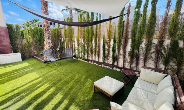 Herverkoop - Apartement Flat -
Algorfa