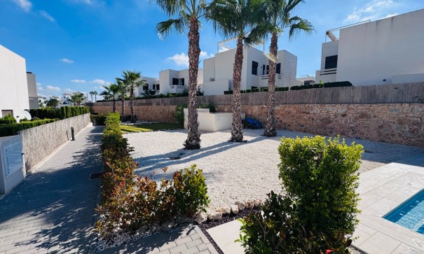 Herverkoop - Apartement Flat -
Algorfa