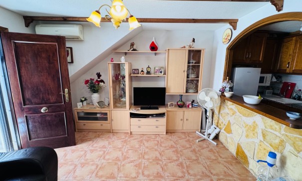 Venta - Apartamento piso -
Algorfa