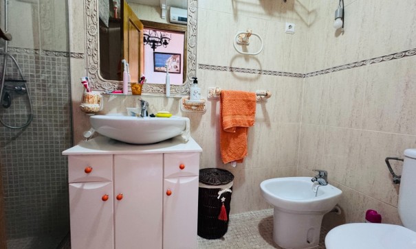 Venta - Apartamento piso -
Algorfa