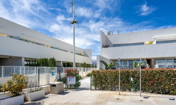 Resale - Wohnung Appartement -
Torrevieja - Los Balcones