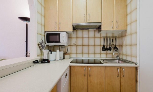 Sale - Apartment Flat -
Torrevieja - Playa de los Naufragos