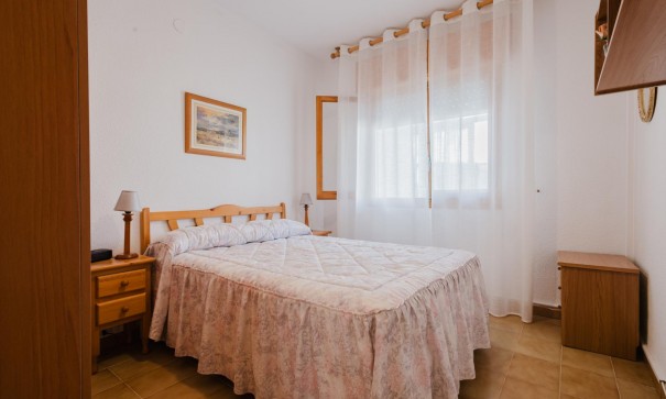 Sale - Apartment Flat -
Torrevieja - Playa de los Naufragos