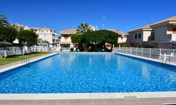 Sale - Detached Villa -
Orihuela Costa - La Zenia- Orihuela costa