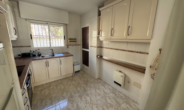 Sale - Town house -
Rojales - Campo De Golf La Marquesa