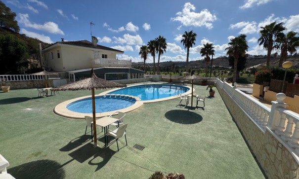Sale - Town house -
Rojales - Campo De Golf La Marquesa