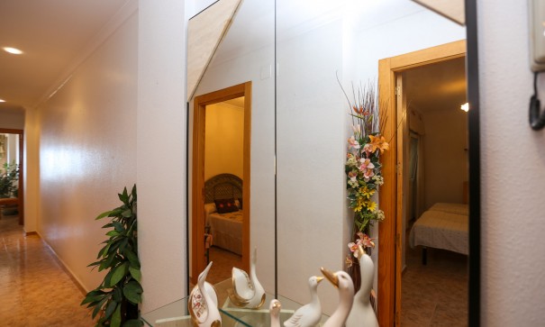 Videresalg - Lejlighed lejlighed -
La Mata