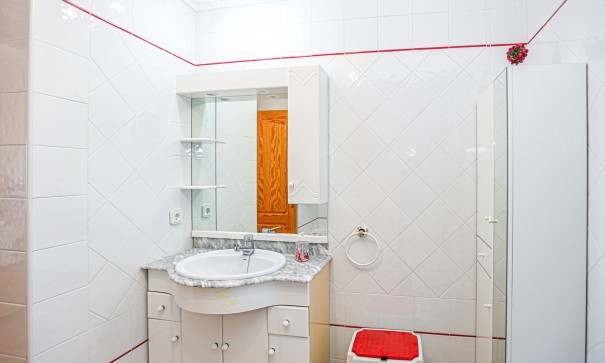 Videresalg - Lejlighed lejlighed -
La Mata