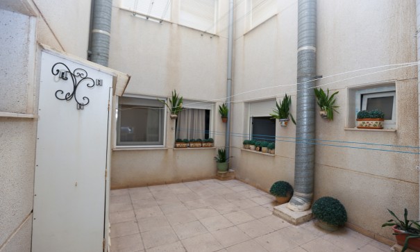 Videresalg - Lejlighed lejlighed -
La Mata